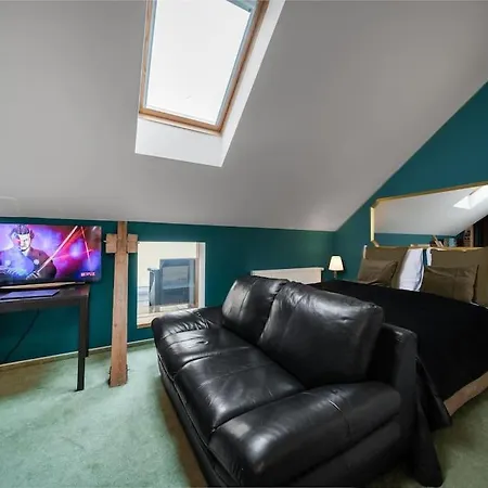 Tower Suite: 150m²duplex * براغ